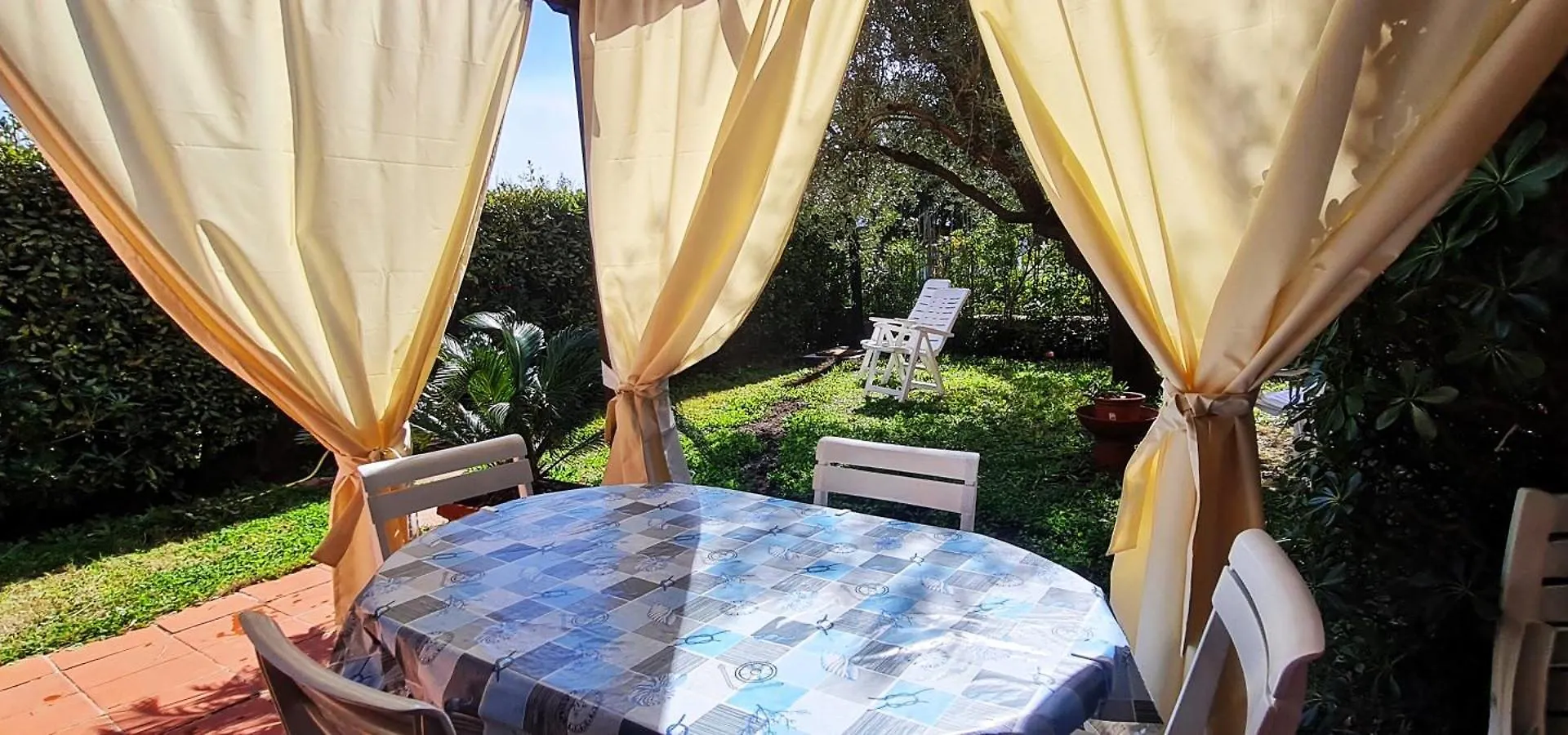 Casa Giardino Lejlighed Marina di Campo 0*,  Italien